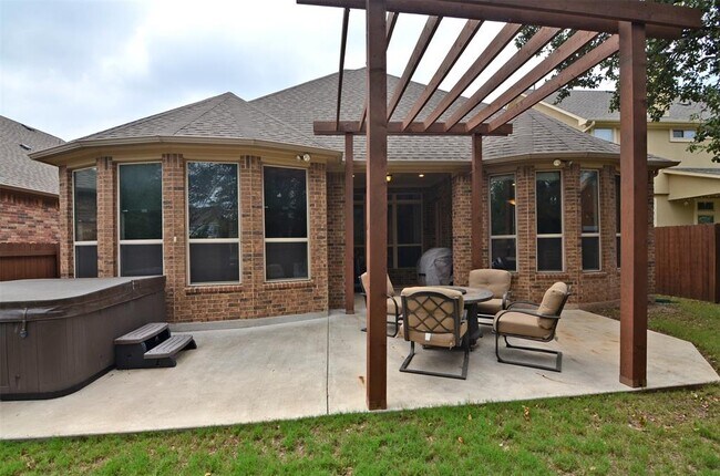 Building Photo - 12812 Black Hills Dr
