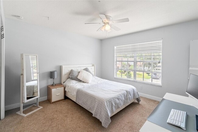 Building Photo - 2330 Nesslewood Dr