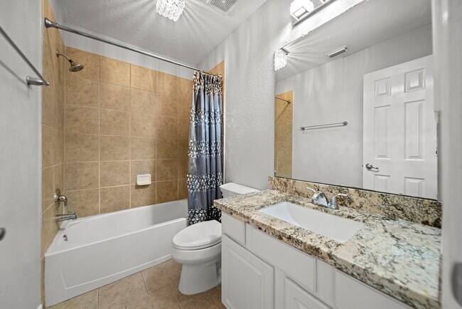 Building Photo - 42 Ebony Oaks Pl