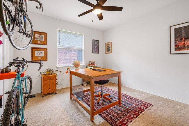 Building Photo - 16853 Tortoise St