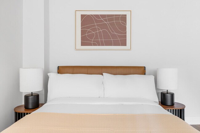 Building Photo - 20 Park Ave