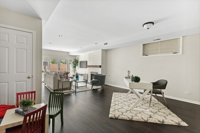 Building Photo - 3511 N Seminary Ave