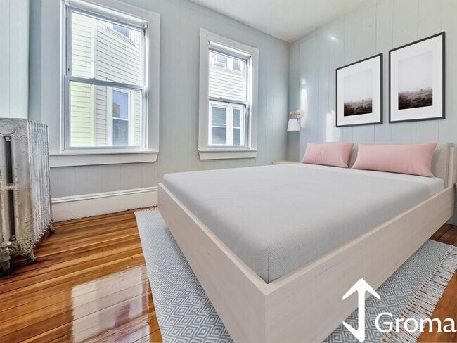 Building Photo - 110 Howland St