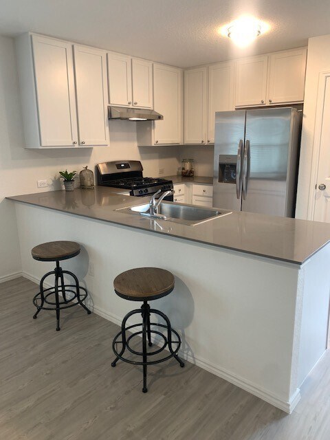 Building Photo - 9255 Honey Mesquite