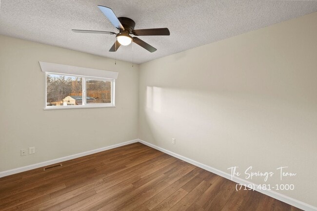 Building Photo - 210 Kilmer Ct