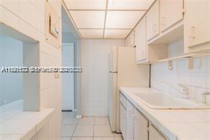 Building Photo - 4200 NW 3rd Ct