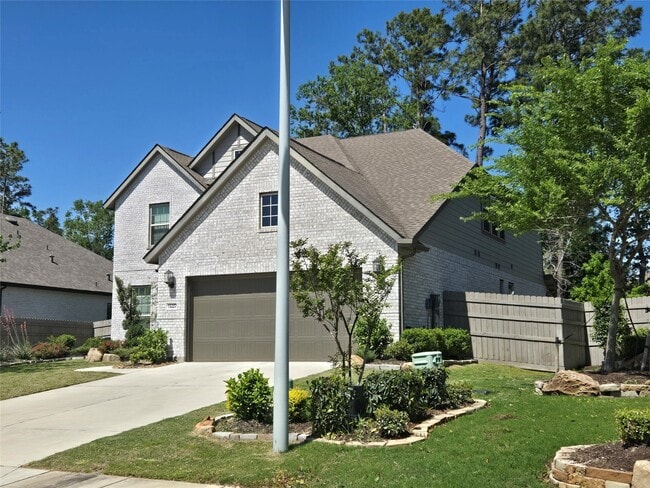 Building Photo - 15227 Deseo Dr