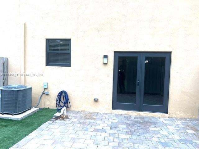 Building Photo - 5505 NW 27th Ct