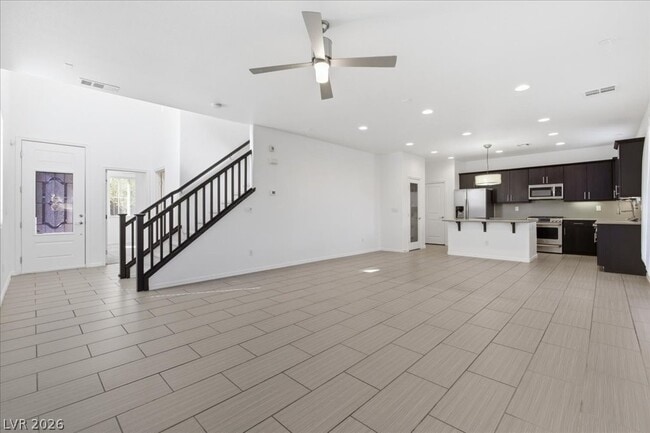 Building Photo - 3626 Via Casentino