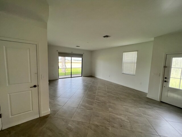 Building Photo - 14164 Pine Lodge Ln