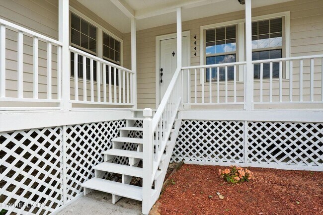 Building Photo - 4444 St Lucia Ln