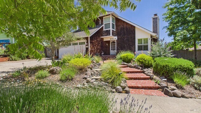 Building Photo - 5212 Beaumont Way