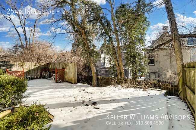 Building Photo - 2546 Ingleside-2