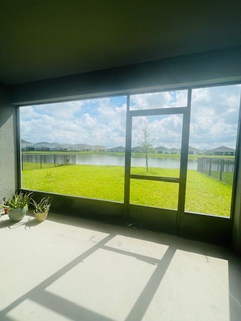 Building Photo - 9381 Serapis Wy