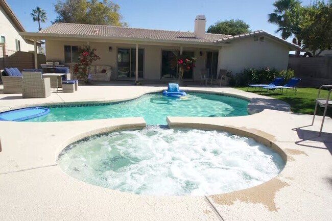 Building Photo - 41691 Jamaica Sands Dr
