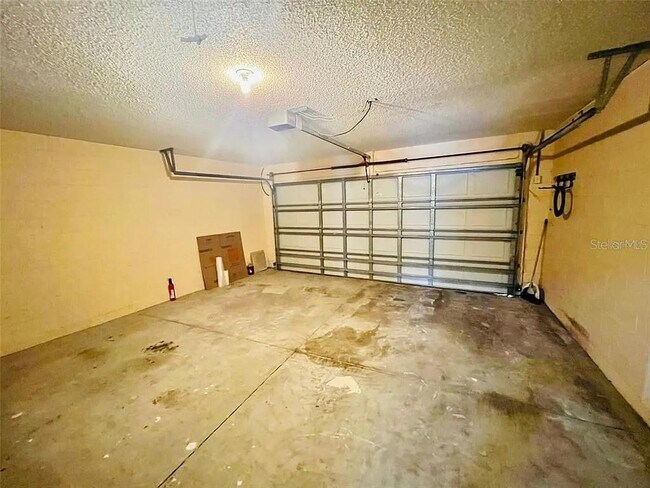 Building Photo - 4647 Eagle Peak Dr