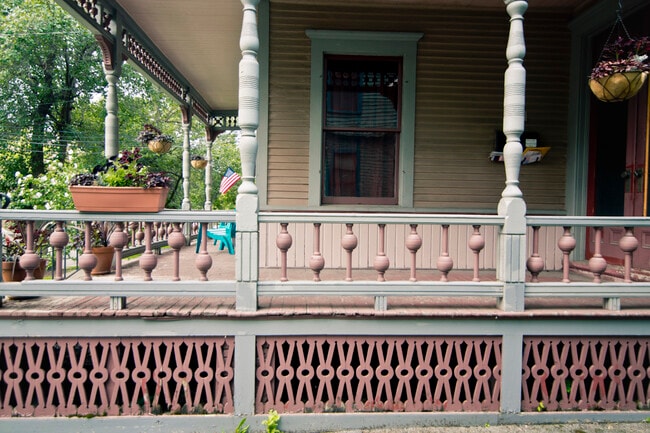 Building Photo - Green St