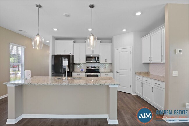 Building Photo - Spacious and Modern 4BR Home in Millstone ...