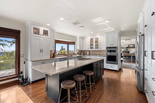 Building Photo - 20479 Comet Ln