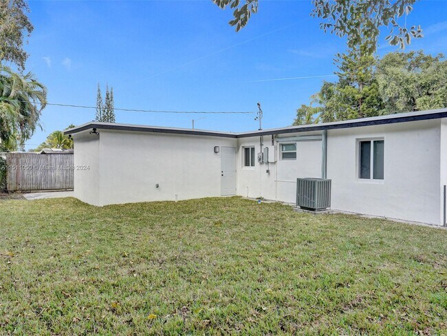 Building Photo - 106 Edmund Rd