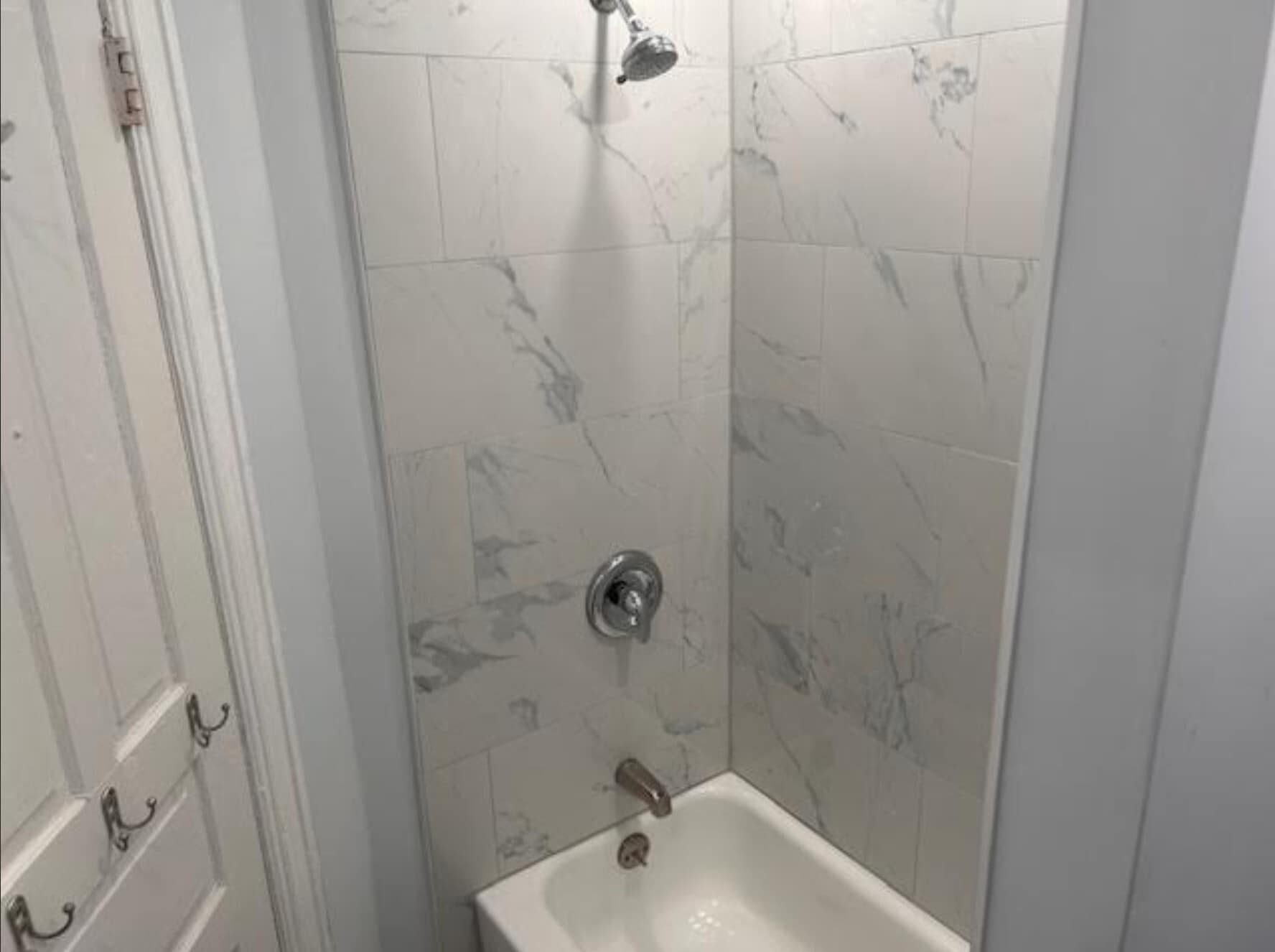 Building Photo - 322 N Franklin St