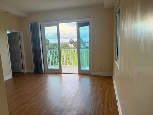 Building Photo - 5820 N Flagler Dr