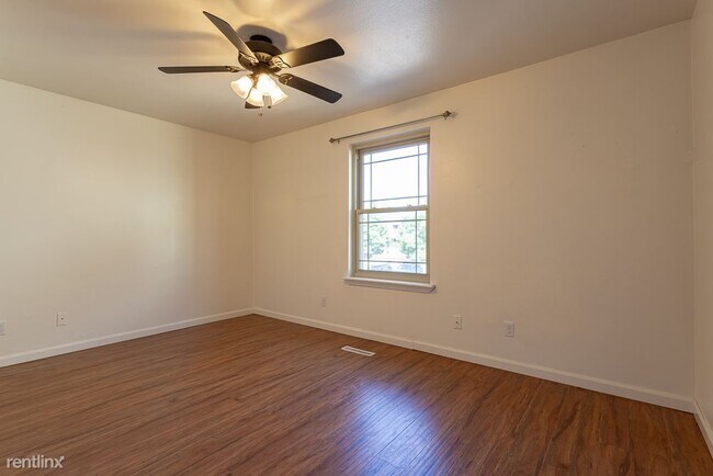 Building Photo - 2 br, 2 bath Condo - 701 North Harlan Stre...