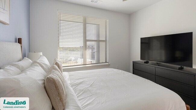 Building Photo - 3351 Walton Dr