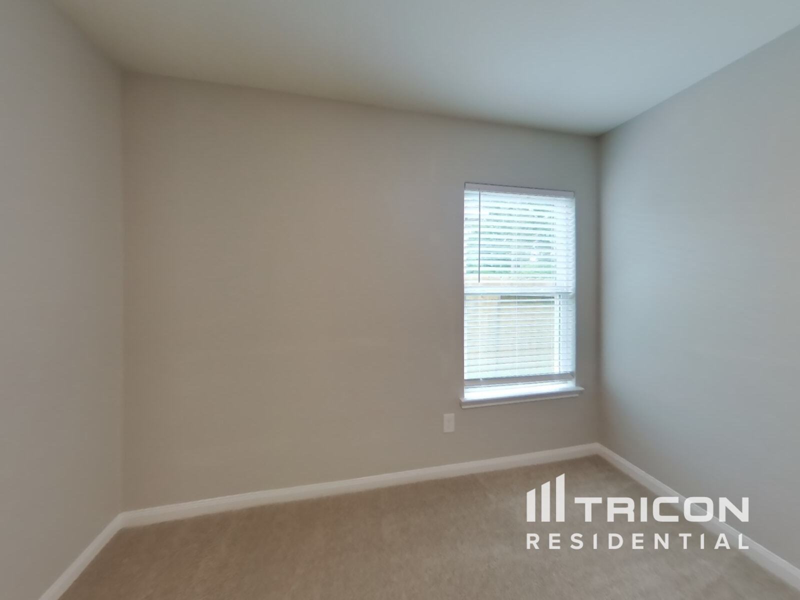 Building Photo - 23091 Bellini Dr