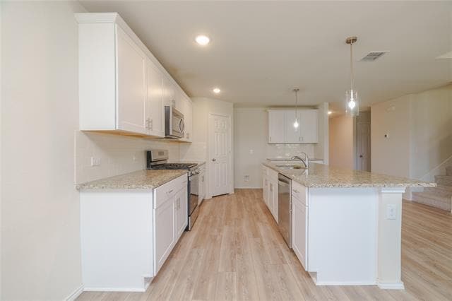 Building Photo - 820 Forestdale Ct