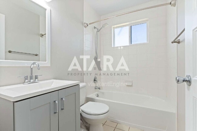 Building Photo - 650 N 300 W