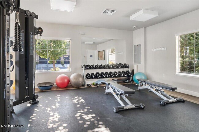 Building Photo - 2021 Wind Ranch Rd