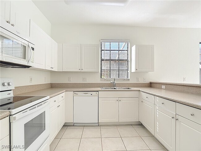 Building Photo - 7376 Bristol Cir