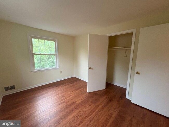 Building Photo - 4513 Squiredale Square