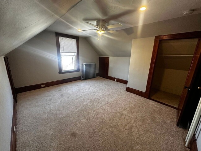 Building Photo - 108 Church St