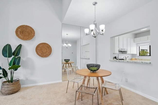 Building Photo - Don’t Miss Out – Beautiful Unit  Available