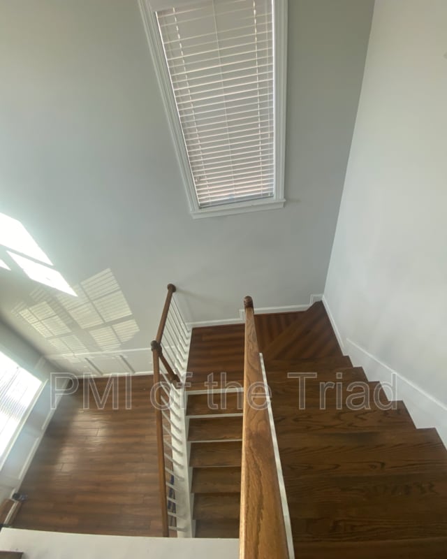 Building Photo - 1146 Augustine Heights Dr