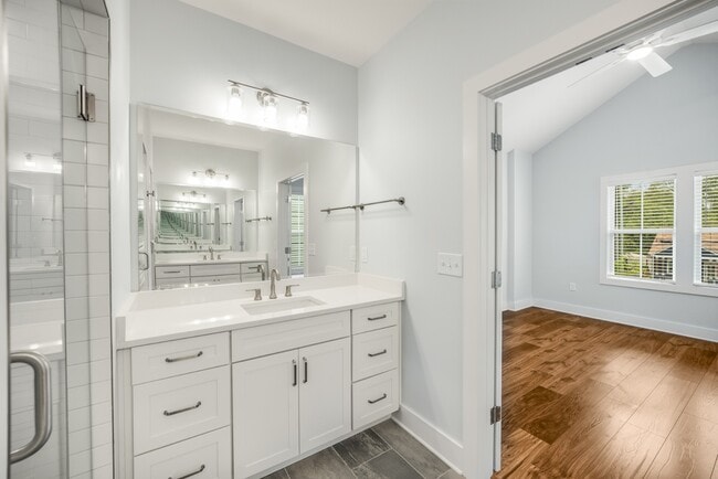 Building Photo - 1431 Meridian St