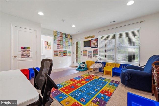 Building Photo - 245 Mill Crossing Ct