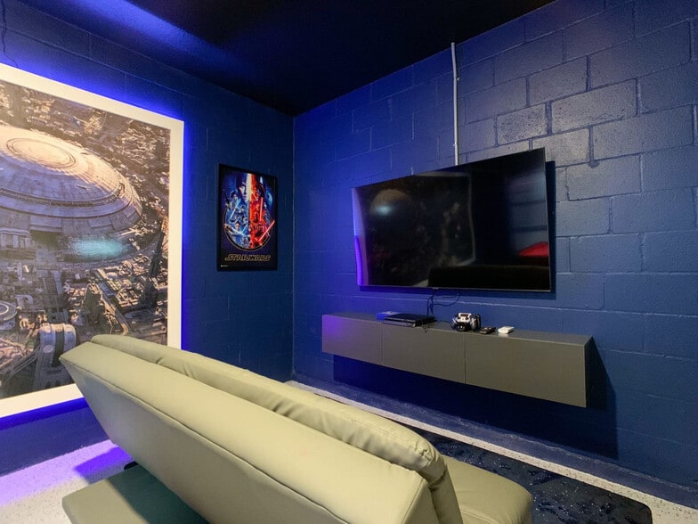 Building Photo - 1147 Drop Ln