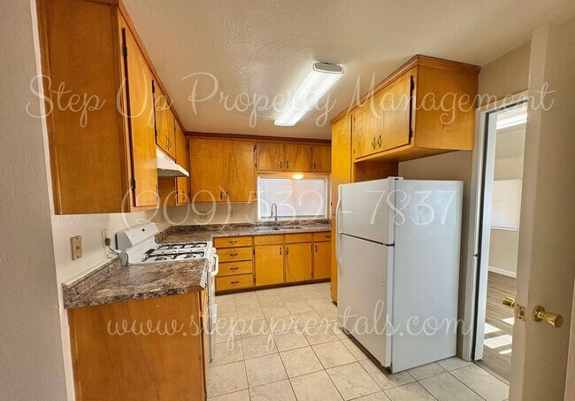 Building Photo - 20324 S Sunshine Rd