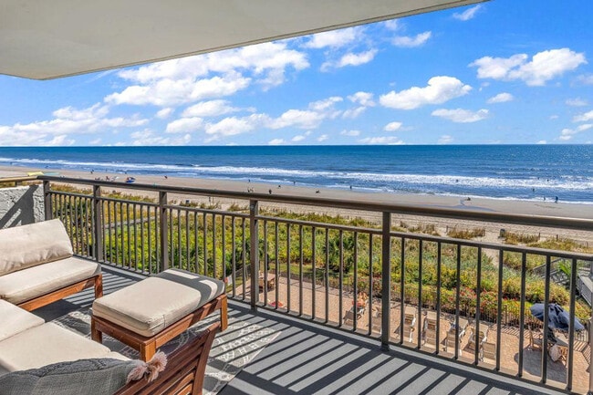 Building Photo - 2001 S Ocean Blvd