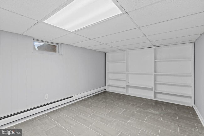 Building Photo - 18 Armor Ct