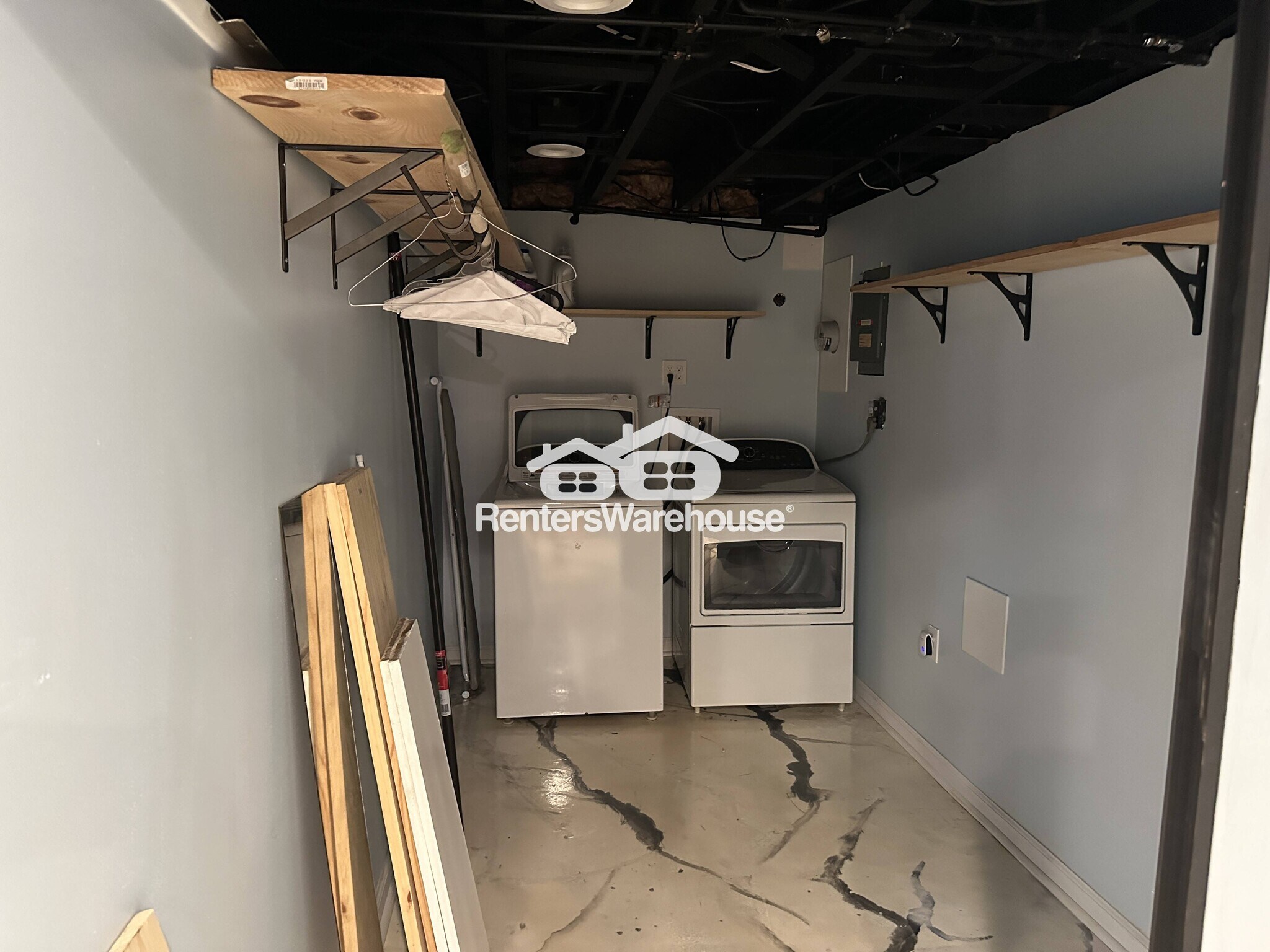 Building Photo - 1807 Yakona Rd