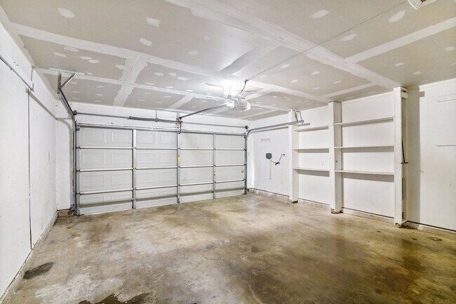 Building Photo - Nice 3 Bedroom Home Located in Plano, Texas!