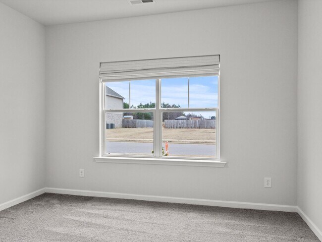 Building Photo - Like-New 3BR Home in Brookhill Landing Near Downtown Athens & I-65