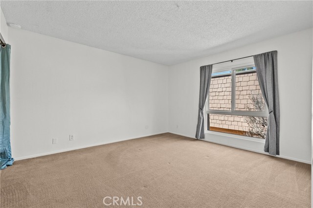 Building Photo - 4134 Yankee Dr