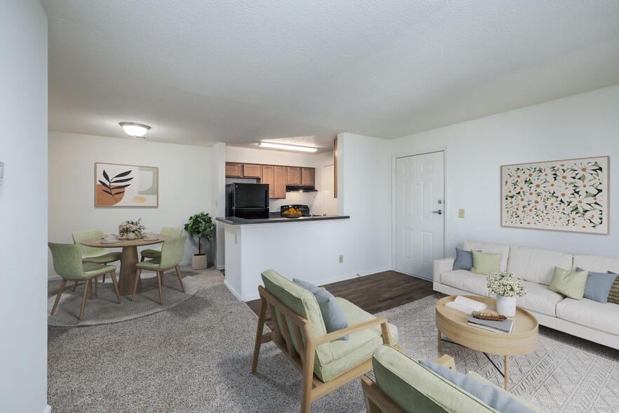 Building Photo - Magruder Run