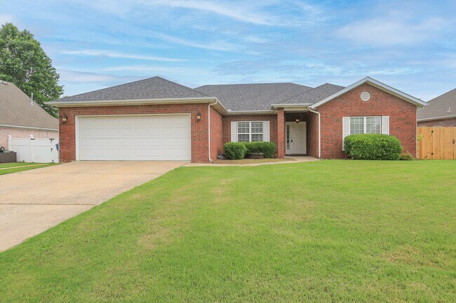 Building Photo - 303 Cross Ln