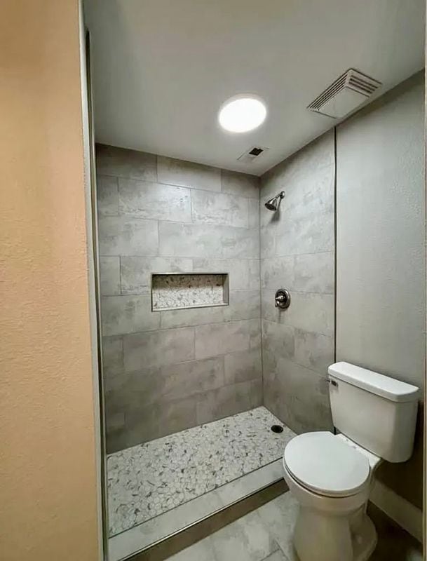 Building Photo - 5614 Harvest Hill Rd